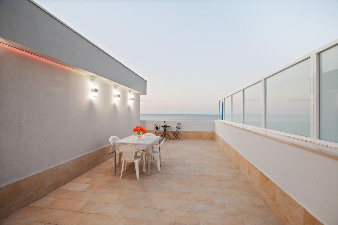Tramonto Sul Mare Bari Apartment Near The Airport Eksteriør bilde