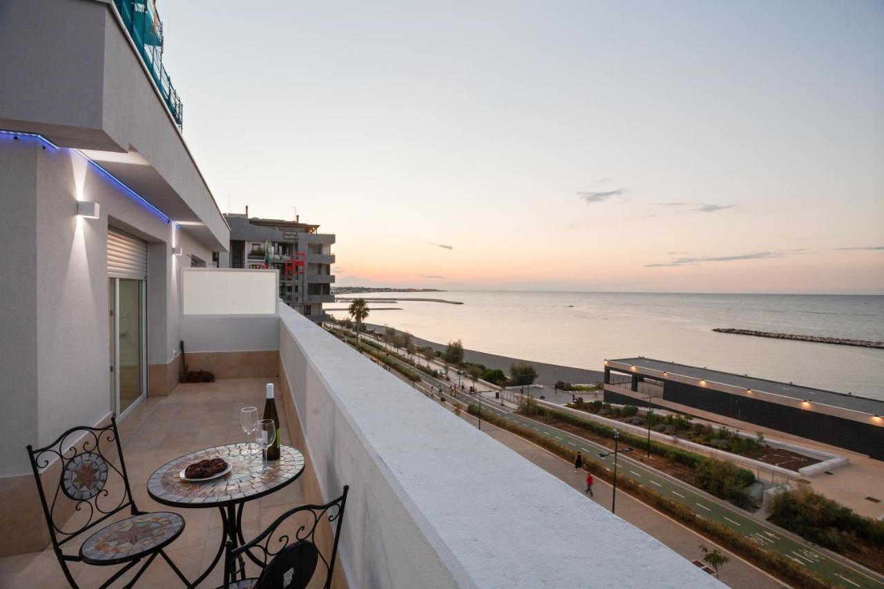 Tramonto Sul Mare Bari Apartment Near The Airport Eksteriør bilde